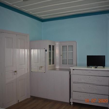 The Central House! Raches  Екстер'єр фото
